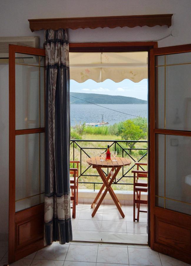 Kalamakia Nikis Rooms المظهر الخارجي الصورة